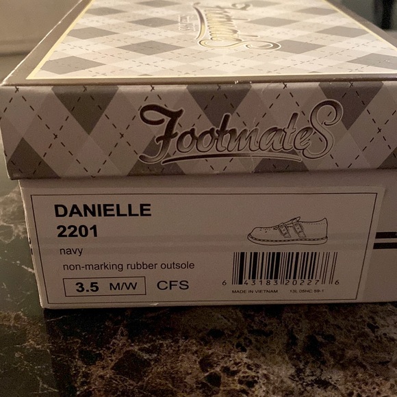FootMates Shoes Brand New Footmates Navy Girls Shoes Size 35 Poshmark
